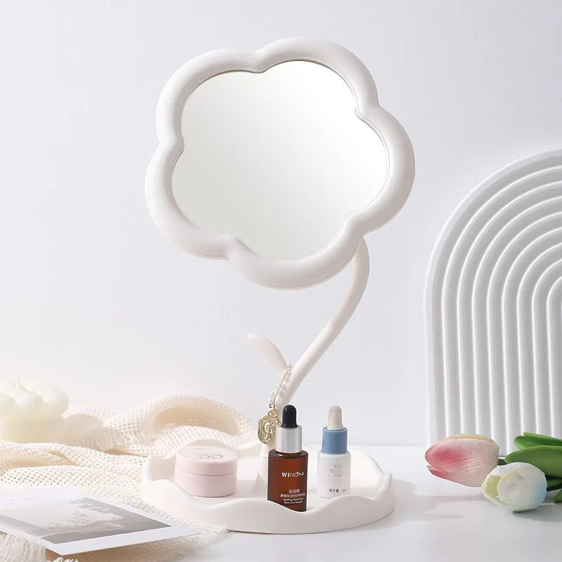 Blossom Beauty Mirror - My Neatology