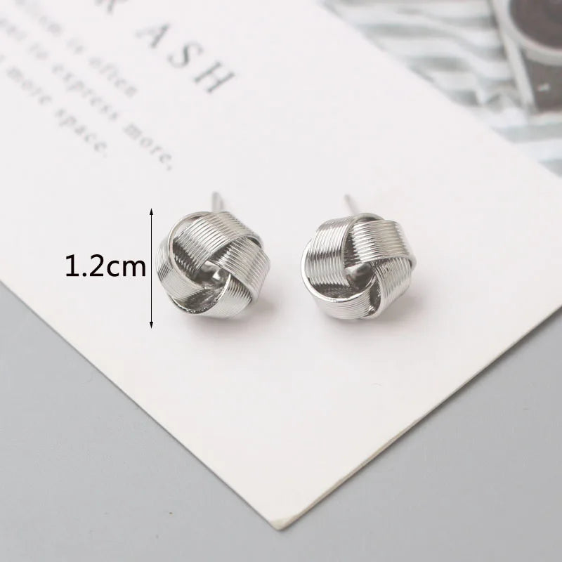 Elegant Knot Stud Earrings - My Neatology