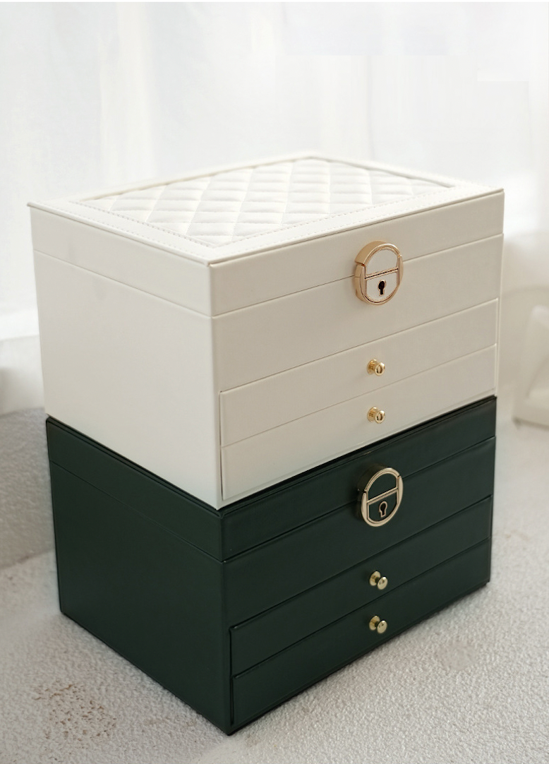 Pearly Hide Jewellery Box